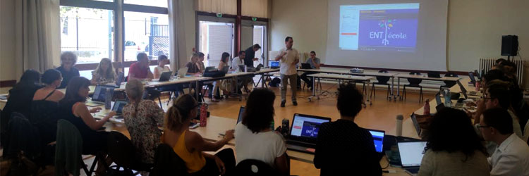 Formation de formateurs dans le 1er degré 