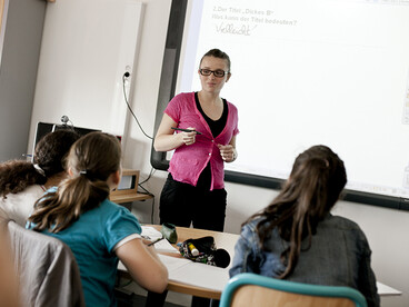 Enseignante en classe